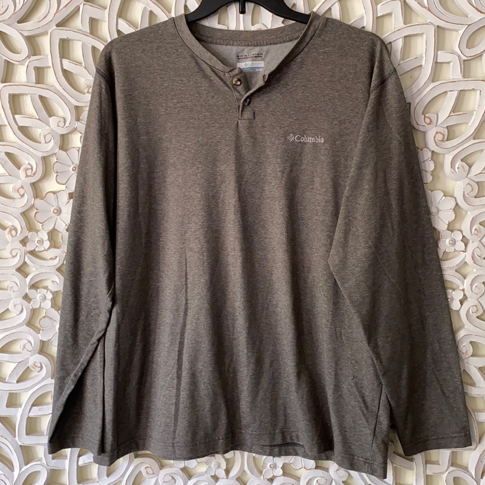 Men’s Columbia long sleeve XL